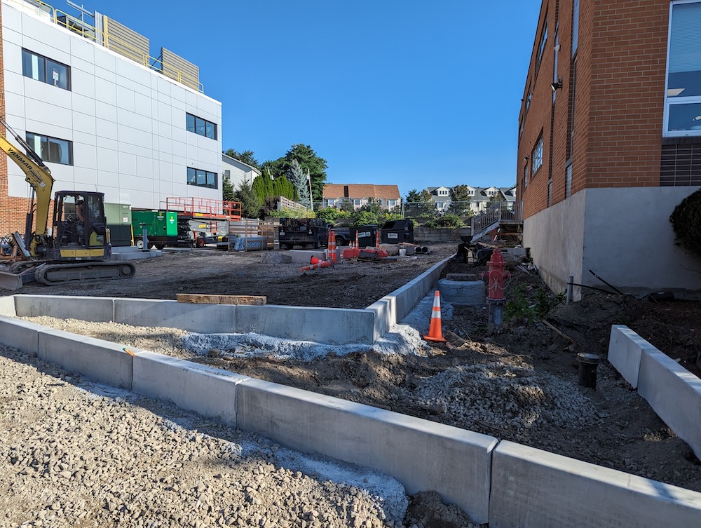 Precast Concrete Curb